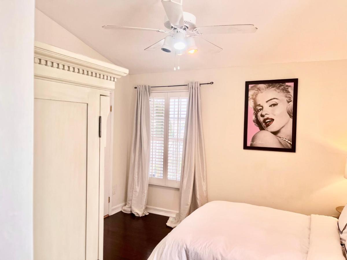 Hollywood Hills Homestay Los Angeles Exterior photo